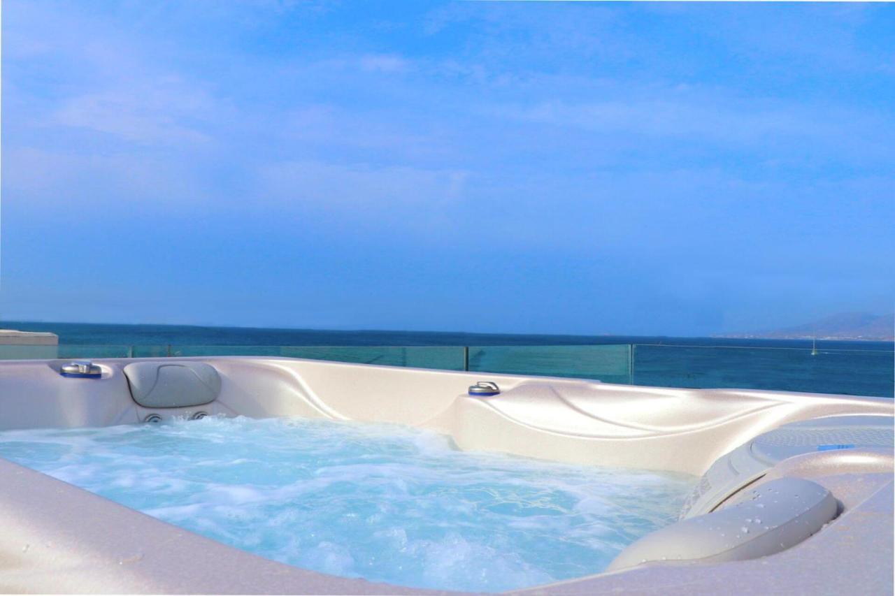 Beach Apartment Thalia With Hot Tub And Sea View Ágios Prokópios Extérieur photo